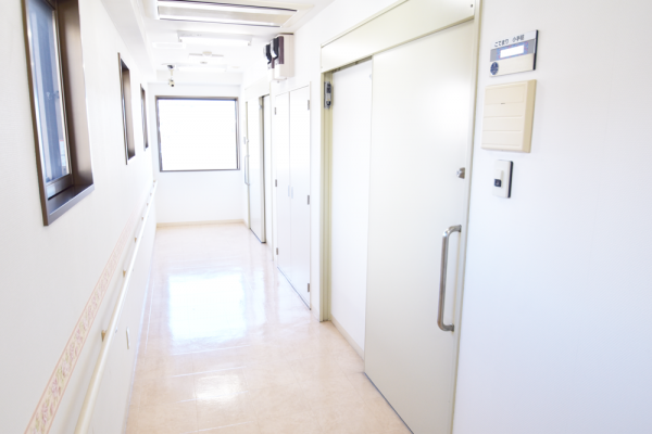 サービス付高齢者向け住宅 万葉のさと梶ヶ谷 段差のない、バリアフリー設計